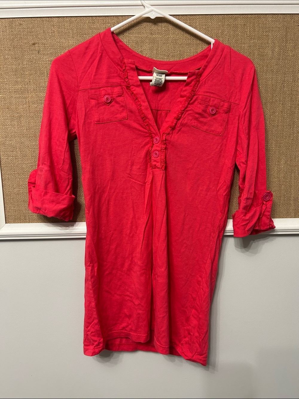 Route 66 Women’s Bright Pink Button-Front Ruffle Tunic